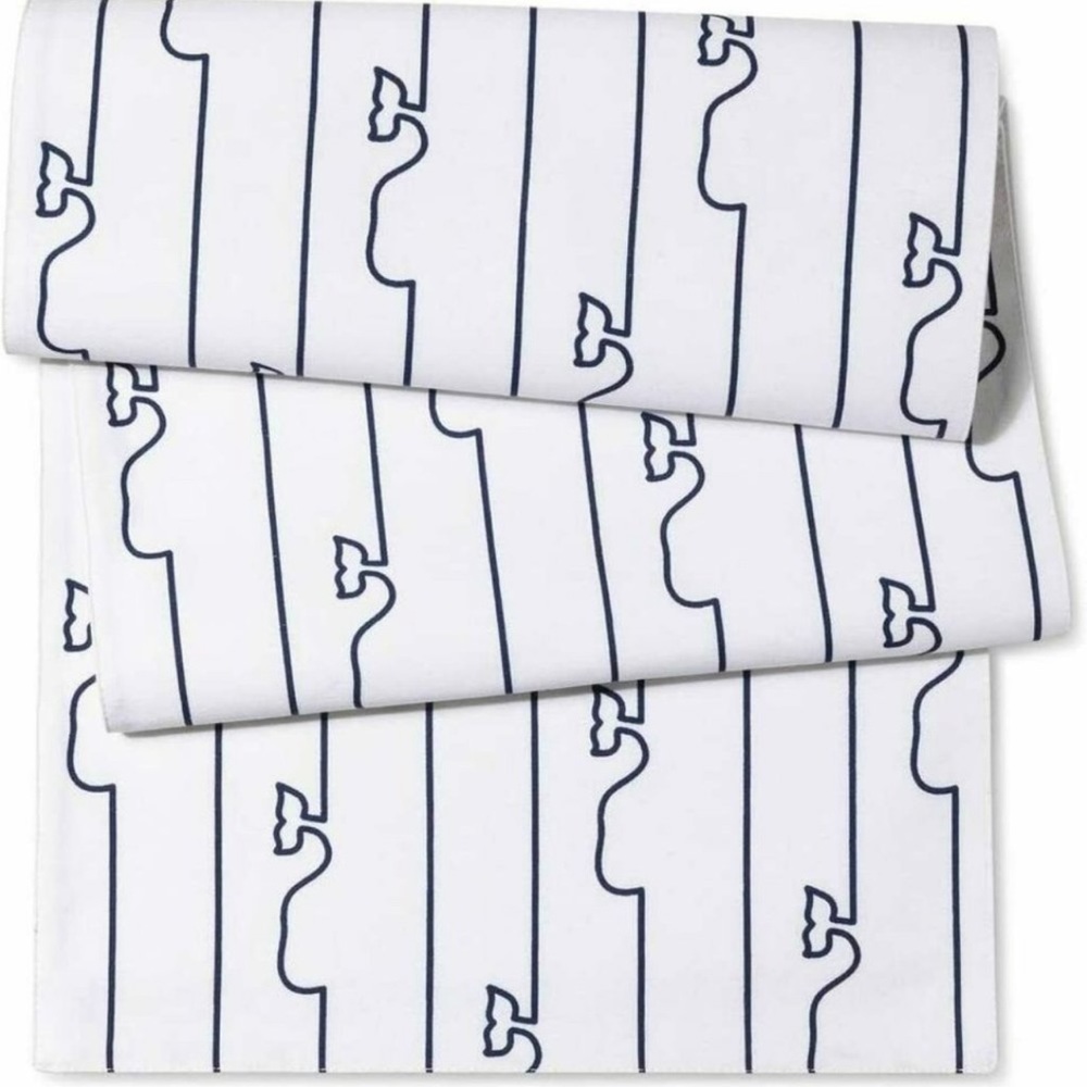 Brand New! Vineyard Vines Target 14x72 Table Runner